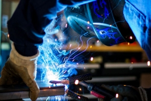 7 Welding Repairs That Extend the Life of Household Metal Structures