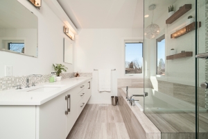 What Are the Best Blinds for a Bathroom?