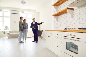 Creating a Safe Home for Showings: 7 Key Safety Tips