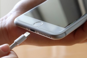 7 Reasons Why Your iPhone Battery Drains Out Quickly