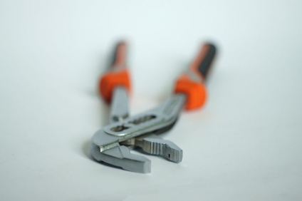 Key Warning Signs That a Property May Require Urgent Repairs