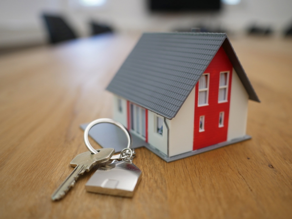 Should I Buy Real Estate Right Now?
