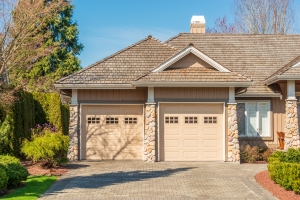 6 Reasons Why You Should Have A Garage Door Installed In Your Home