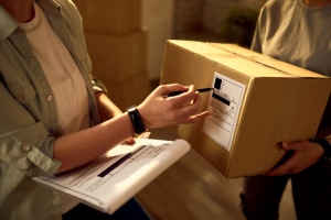 Shipping Insurance: Protecting Your Real Estate Assets During Transit