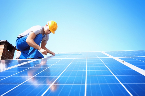 Tips On Maintaining Your Solar Panel System For Years