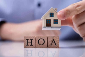 Things to Know Before Buying a Home in an HOA