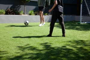 From Yard to Buyer Attraction: Artificial Grass Adhesive's Place in Property Staging