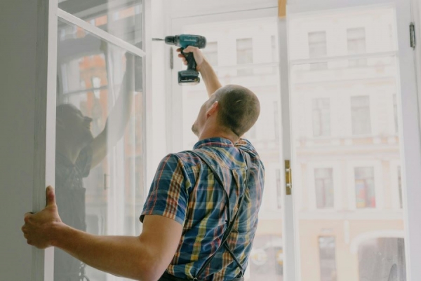 The 7 Benefits of Hiring Professional Window Installation Specialists