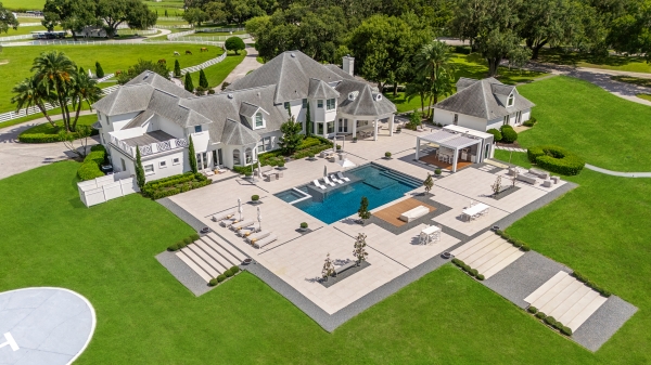 Exceptional Equestrian Estate Enters Market for $14.9 Million