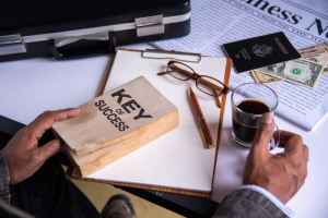 How Top Founders Use Mental Models to Make Better Business Decisions