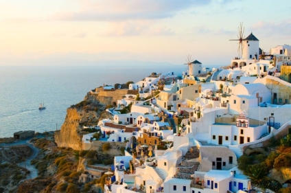 Easy Ways to Finance Your Greek Second Home