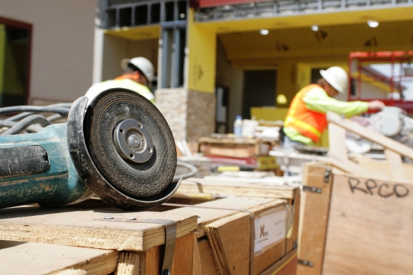 7 Ways to Get the Best Work from Your Contractor