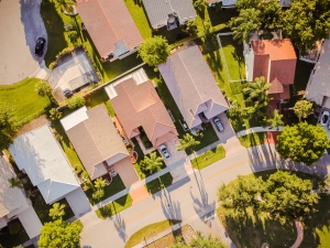 Getting a House In Lancaster PA: Benefits of a House Buying Company