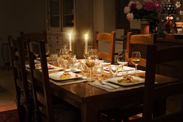 Elegant Upgrades on a Budget: Home Improvement Tips for Singapore Residents