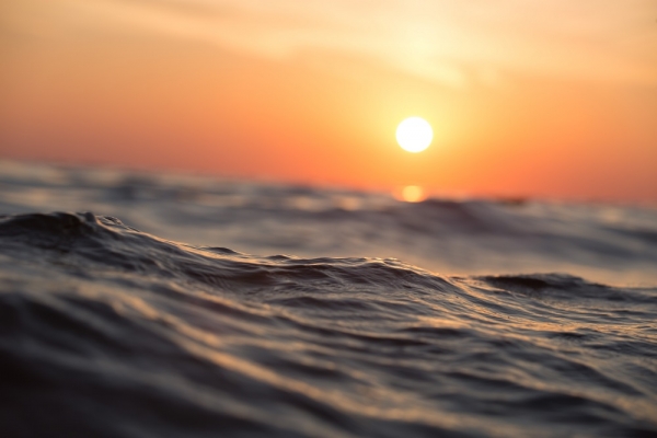 Pros &amp; Cons: What to Consider Before Moving Near the Ocean