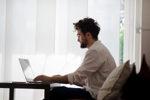 What You Should Know About the Legal Part of Using E-Signatures on Lease
