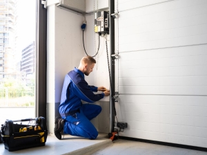 Garage Door Repair How To’s: Common Issues and Solutions