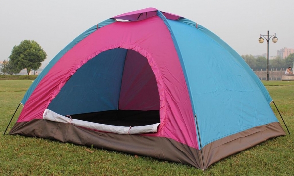 What are the Tips for Making Tents When Camping Outdoor?