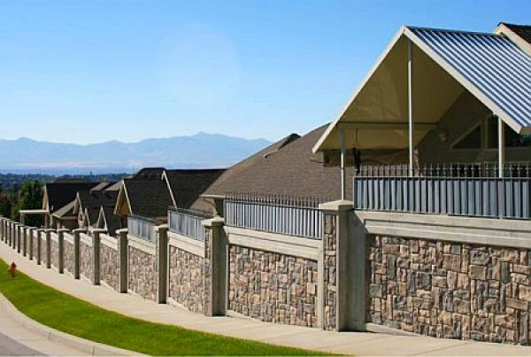 Building a Wall Around The Homeowner's Association