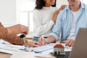 Understanding the Home Buying Process: From Offer to Closing