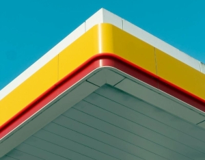 Choosing the Right Roofing Solutions for Commercial Properties