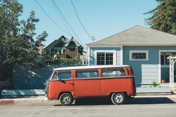 Work Or Money? 4 Ways To Decide Between A Fixer Upper And A Higher Price