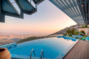 Everything You Need to Know Before Building Your First Swimming Pool