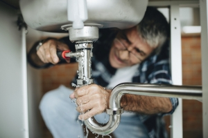 Plumbing And Heating: Maintenance Tips On Older Houses