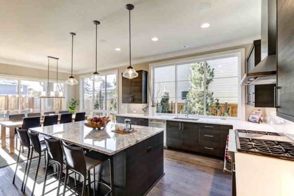 Kitchens With Personality: Features That Make Buyers Stay
