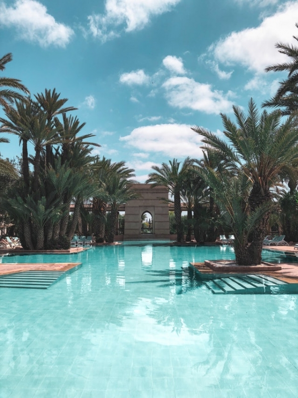 Swimming Pool Water Features Ideas