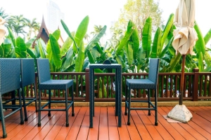 Dream Deck Makeover: Budget-Friendly Material Ideas
