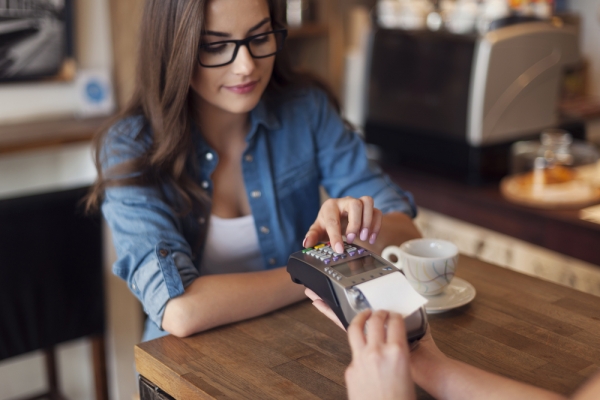 Best Tips to Avoiding Costly Mistakes by Using Credit Cards