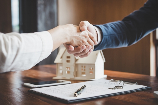 Home Insurance 101: Choosing Coverage, Procedure, Costs, And More