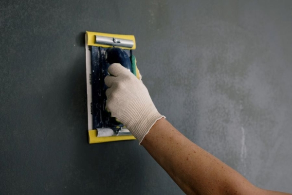 How These 6 Simple Fixes Transformed Cracked Plaster Walls