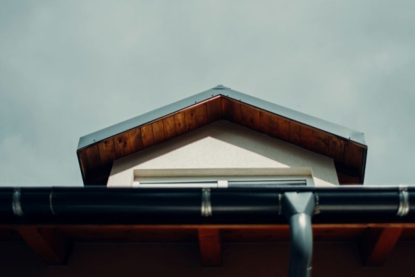 Benefits of Well-Maintained Gutter Systems on Real Estate Properties