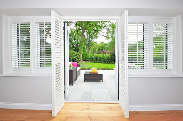 Benefits of Shutters vs Blinds