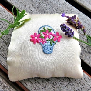 Transforming Plain Fabrics: Creative Ways to Embroider Home Décor