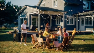 Creating a Cozy Outdoor Dining Experience on a Budget