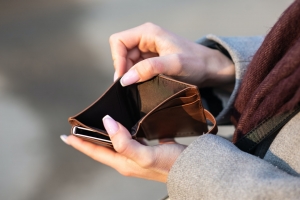 Homebuyers on a $2,500 Monthly Budget Stand to Lose $23,250 in Spending Power as Mortgage Rates Rise from Record Lows