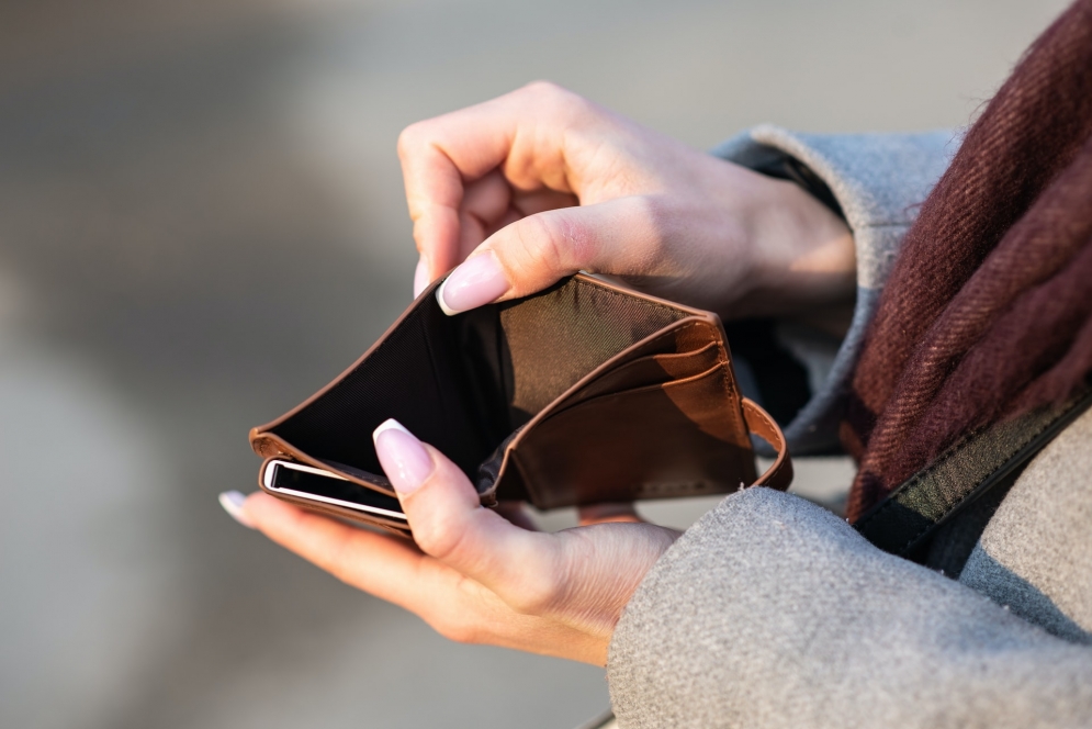 Homebuyers on a $2,500 Monthly Budget Stand to Lose $23,250 in Spending Power as Mortgage Rates Rise from Record Lows
