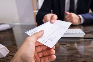 Helping Clients Secure Mortgages: The Realtor’s Guide to Verifying Income Guidelines