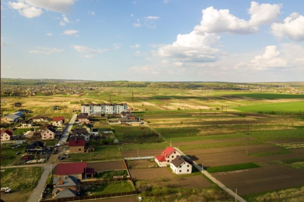 Why Land Surveyor Maps Are Important for Property Buyers and Developers