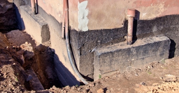 DIY vs. Professional Foundation Repair: Making the Right Choice
