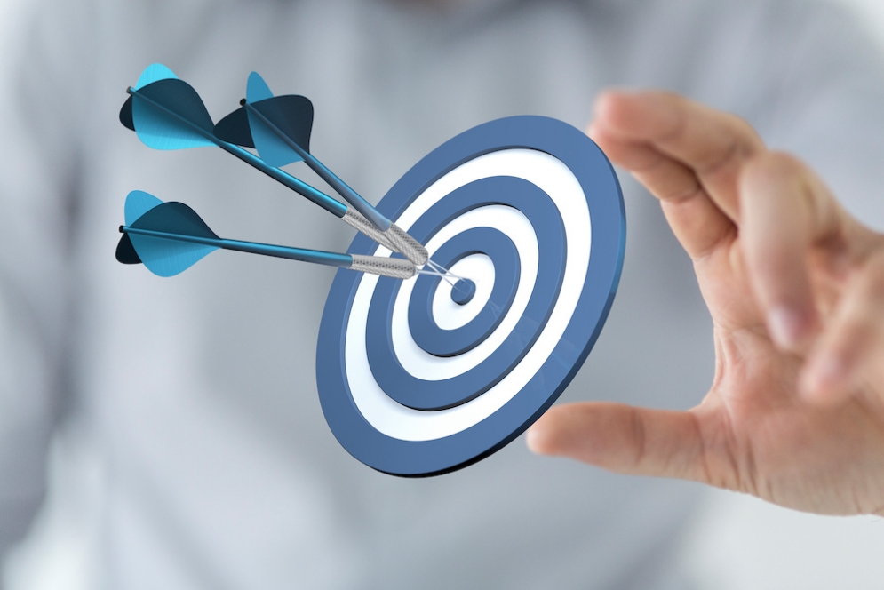 How Competitive Benchmarking Misses the Mark – And What Anticipatory Leaders do Instead