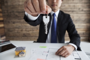 Adam Hochfelder's Tips on Closing a Real Estate Deal