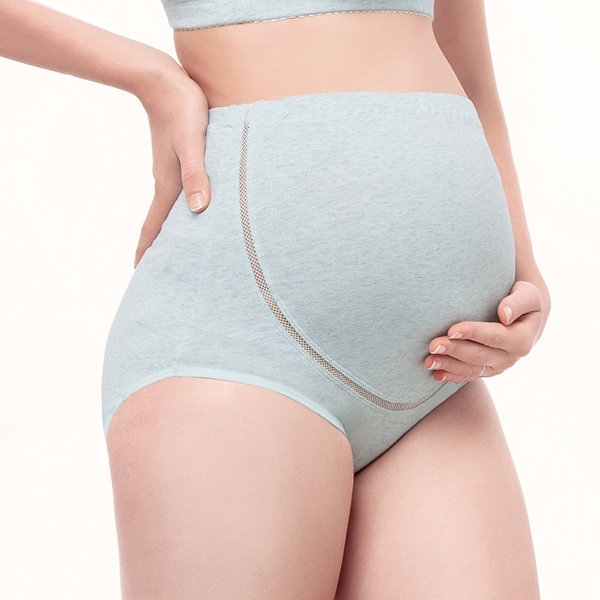 The Beautiful Motherhood Wear For A Pregnant Woman
