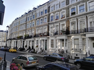 London Lettings: Should You Self-Manage Your Property?