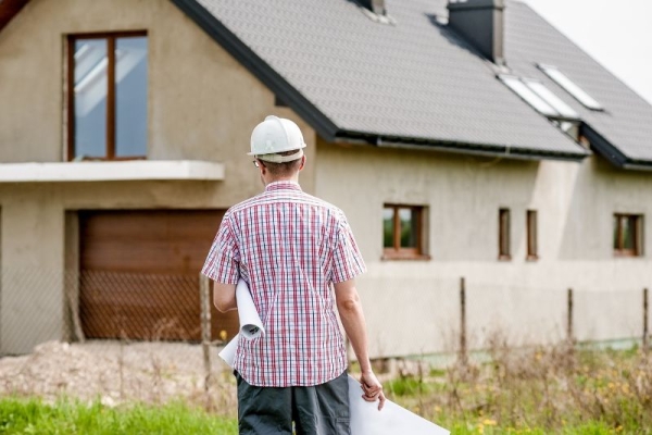 DIY vs. Professional: When to Call in the Experts for Home Projects