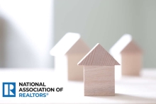 NAR Pending Home Sales Report Shows 0.4% Decrease in July
