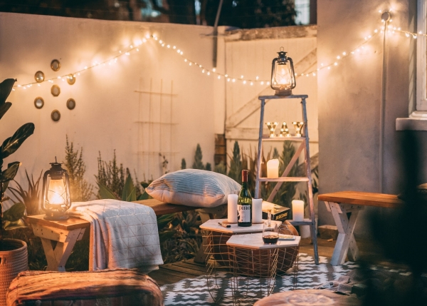 How To Throw The Perfect Garden Party
